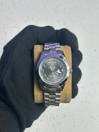Rolex Day-Date Arabic Dial – Silver Chain, Black Color
