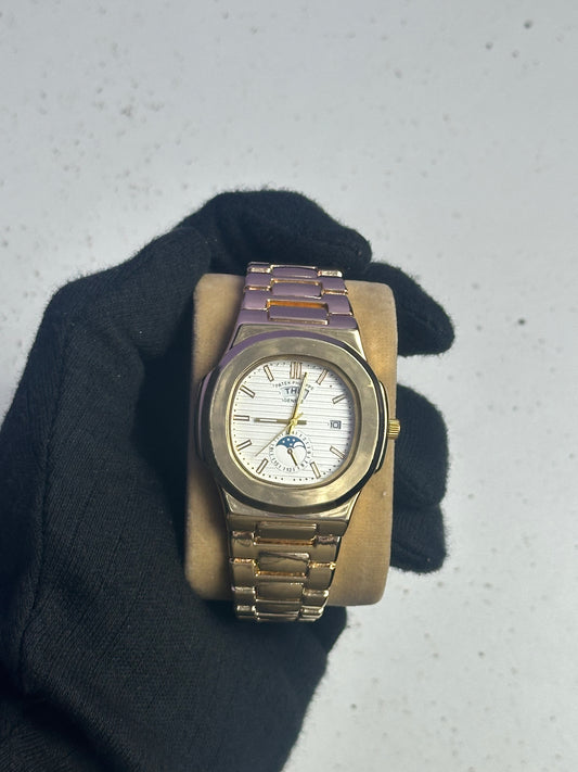 Patek Philippe Tiffany – Gold Chain, White Dial