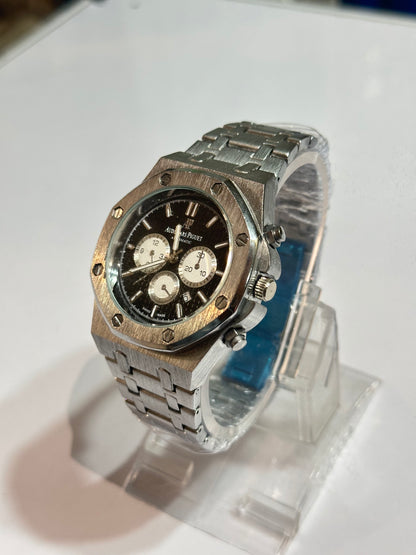 Audemars Piguet Royal Oak Chronograph - Silver Chain